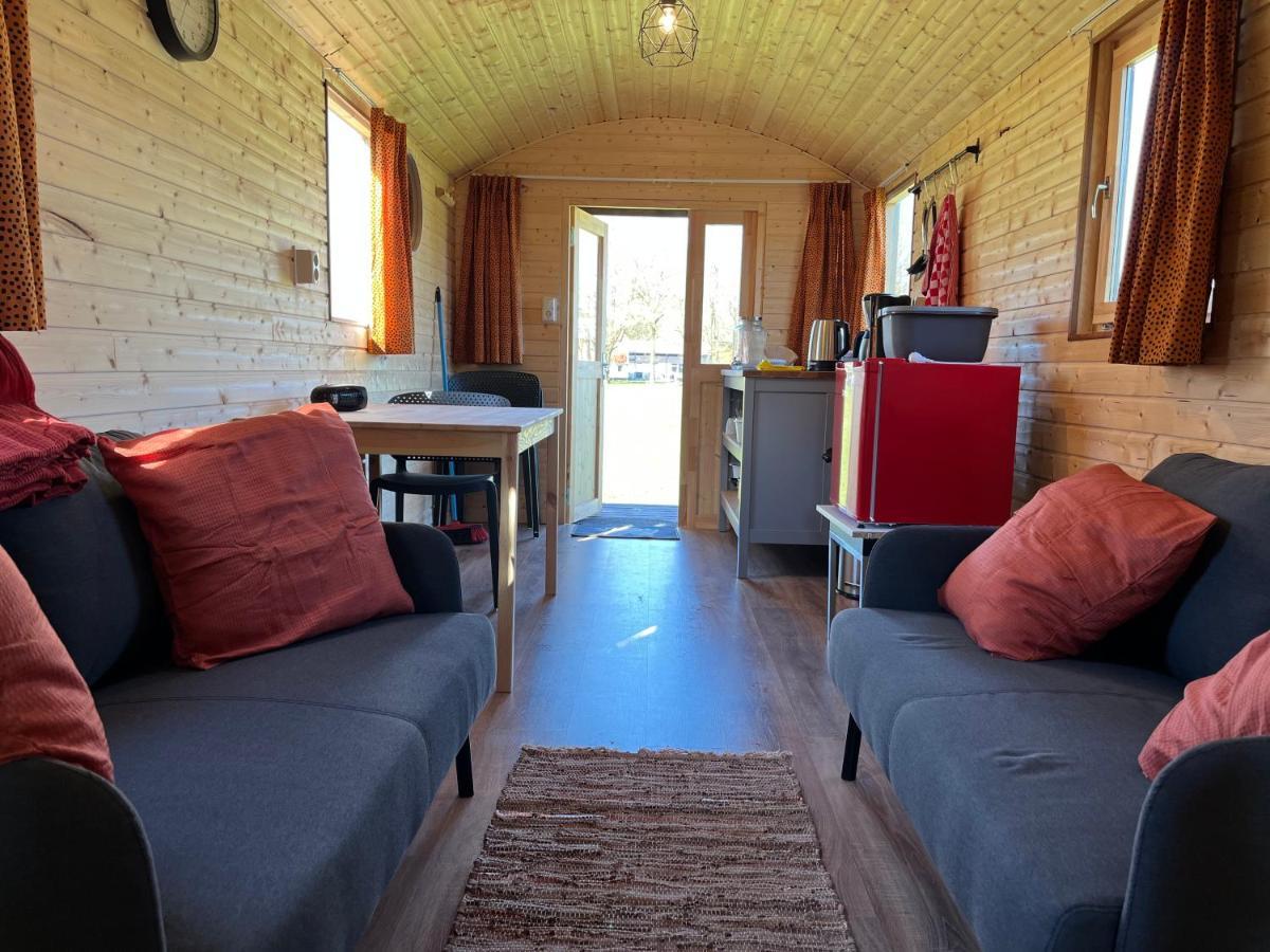 Pipowagen Voor 4 Personen Hotel ดีเวอร์ ภายนอก รูปภาพ